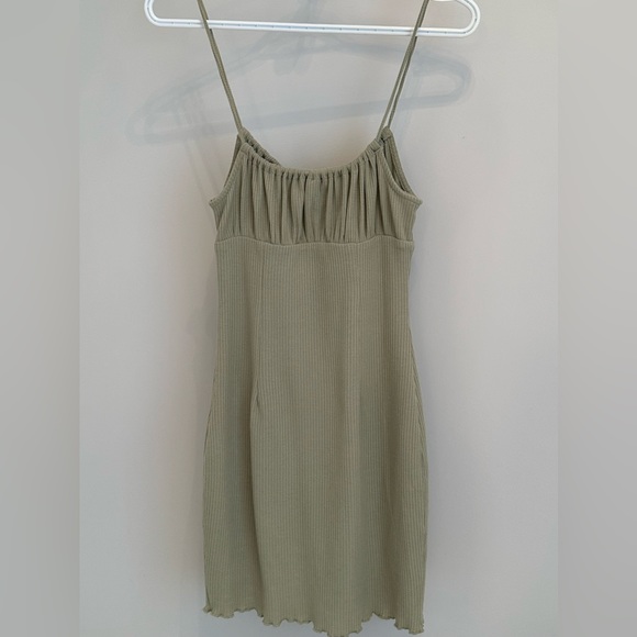 Barely worn, princess Polly dress - Picture 3 of 3